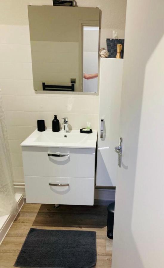 Appartement Calme Et Bien Situe Tarbes Buitenkant foto